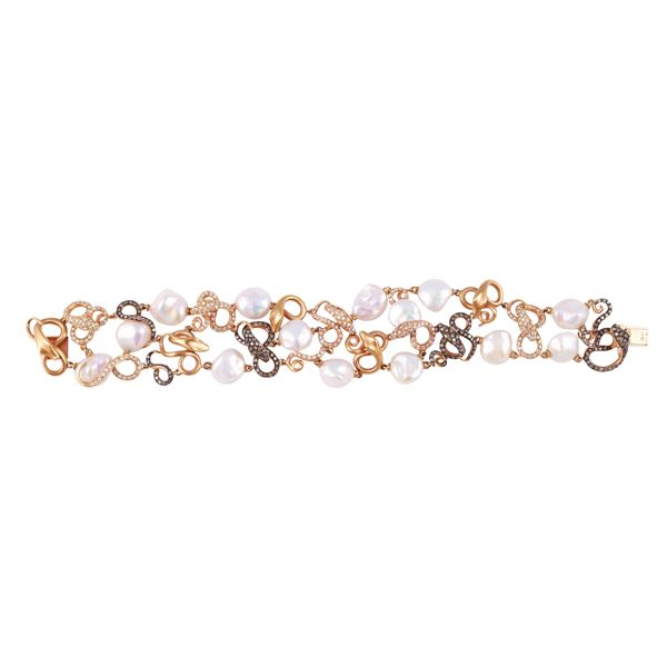 18KT GOLD BRACELET WITH DIAMONDS AND FRESHWATER PEARLS  - Auction IMPORTANT JEWELRY - Casa d'Aste International Art Sale