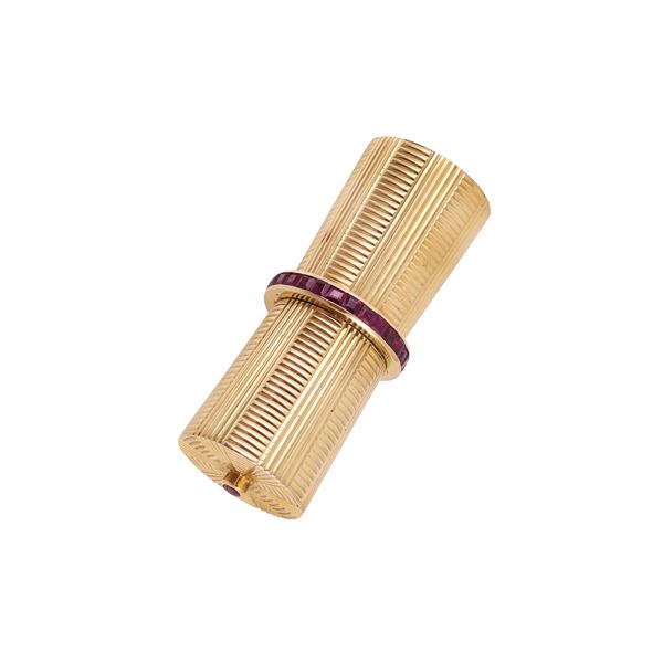 18KT GOLD LIPSTICK CASE WITH RUBIES (one missing)