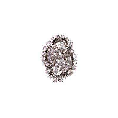 Anello in oro bianco con diamanti, circa 2,30 ct