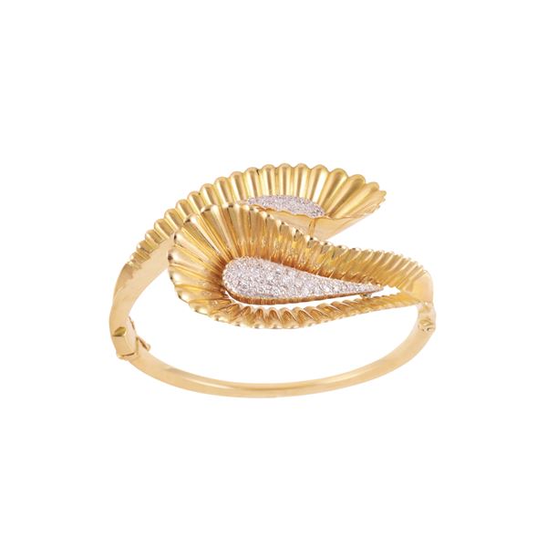 18KT GOLD CONTRARIÉ BRACELET WITH DIAMONDS