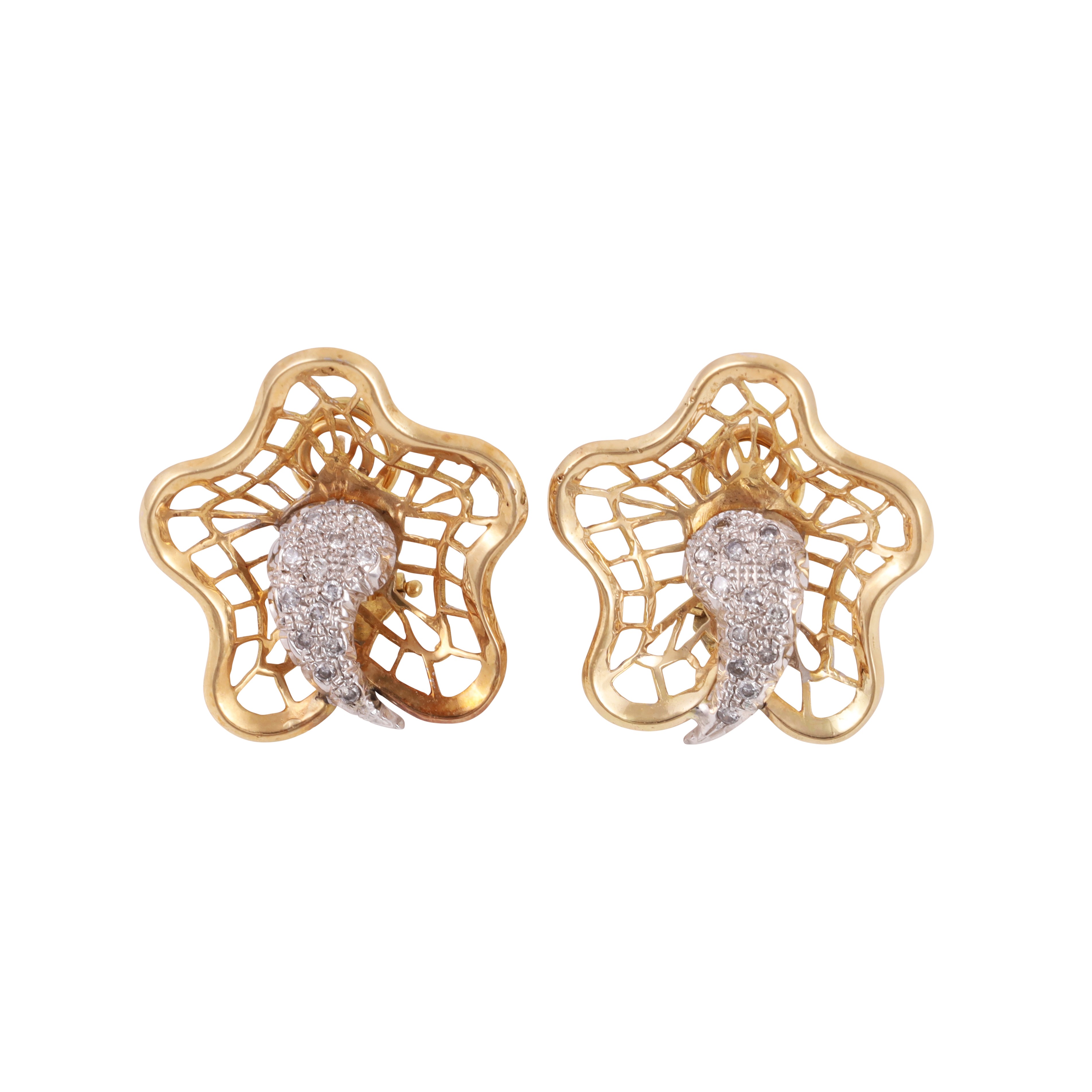 Parure di gioielli: spilla, orecchini e anello in oro rosa e bianco con brillanti