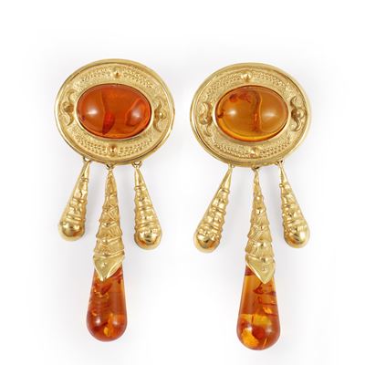 Orecchini in oro giallo con ambre cabochon e a goccia