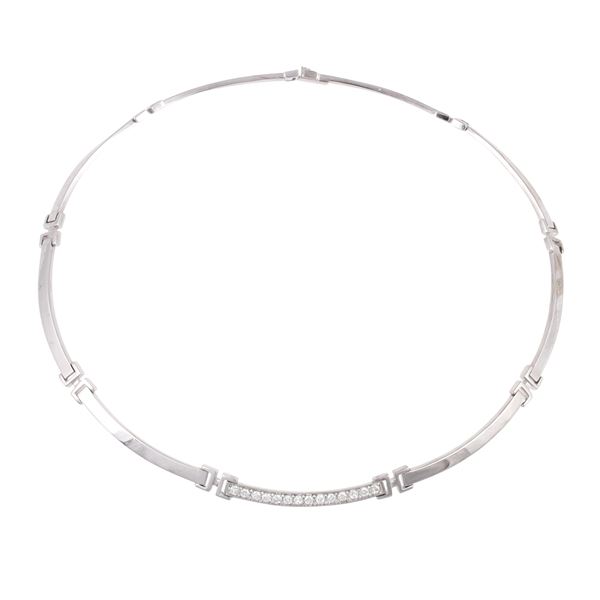 18KT GOLD NECKLACE SET WITH DIAMONDS