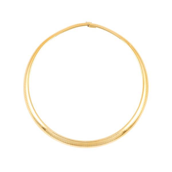 18KT GOLD NECKLACE, BY VAN CLEEF & ARPELS
