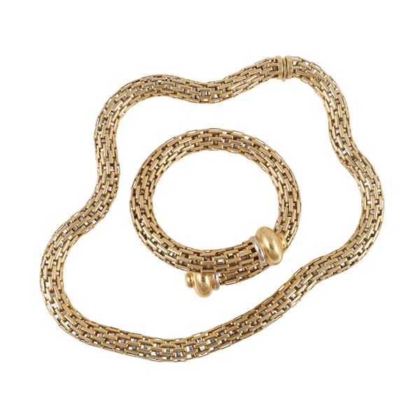 18KT GOLD NECKLACE AND BRACELET, BY FOPE