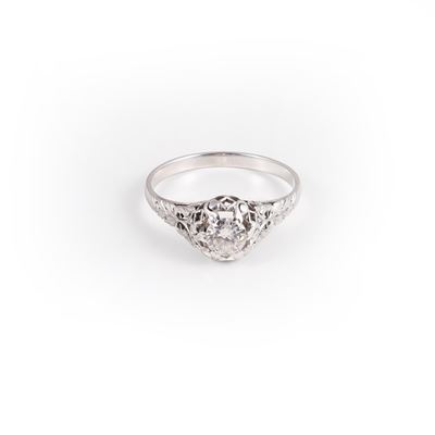 Anello in oro bianco con diamante taglio antico europeo di circa 0,40 ct