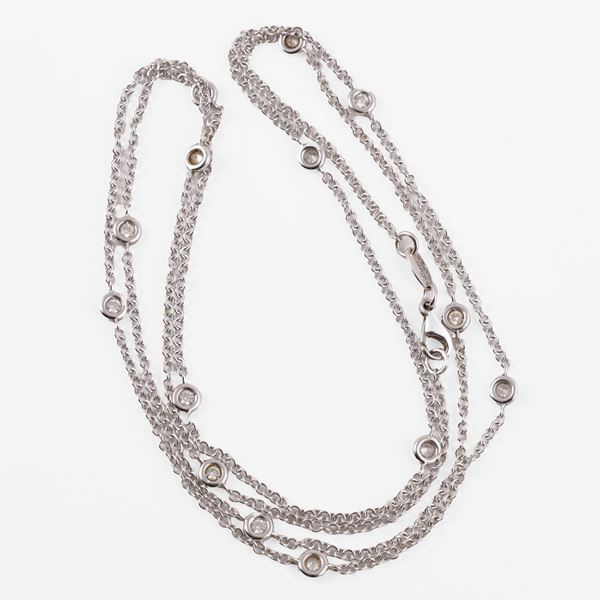 LUNGA CATENA  - Asta GIOIELLI - Casa d'Aste International Art Sale