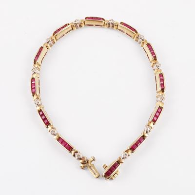 Bracciale in oro 9KT con rubini e diamanti