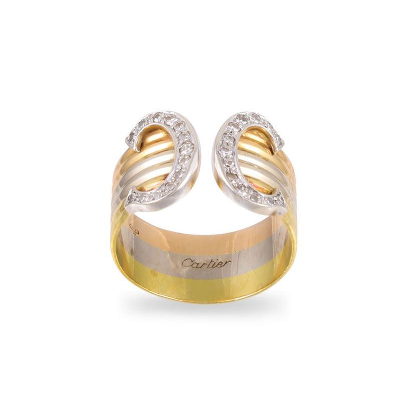Cartier, Anello 'Double C' in oro 18Kt con diamanti