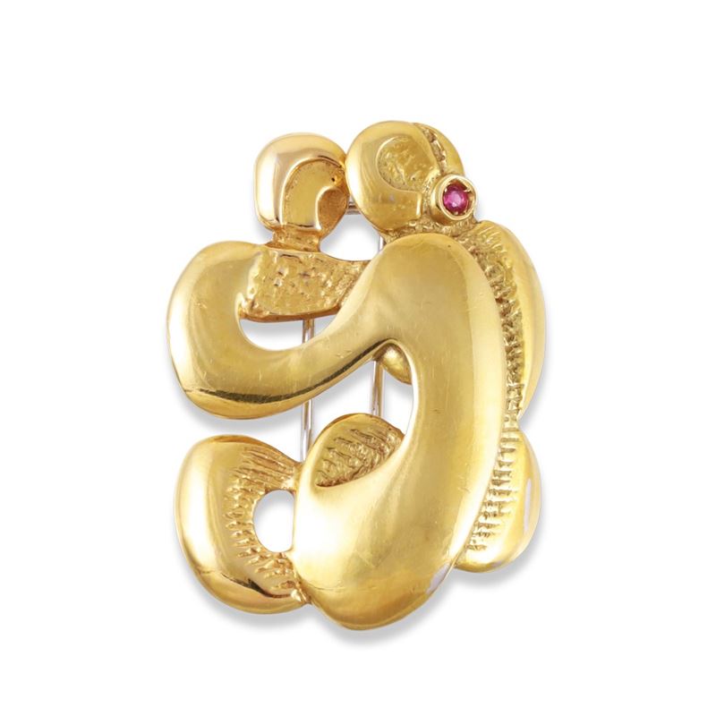 Spilla pendente in oro giallo 18Kt con rubino