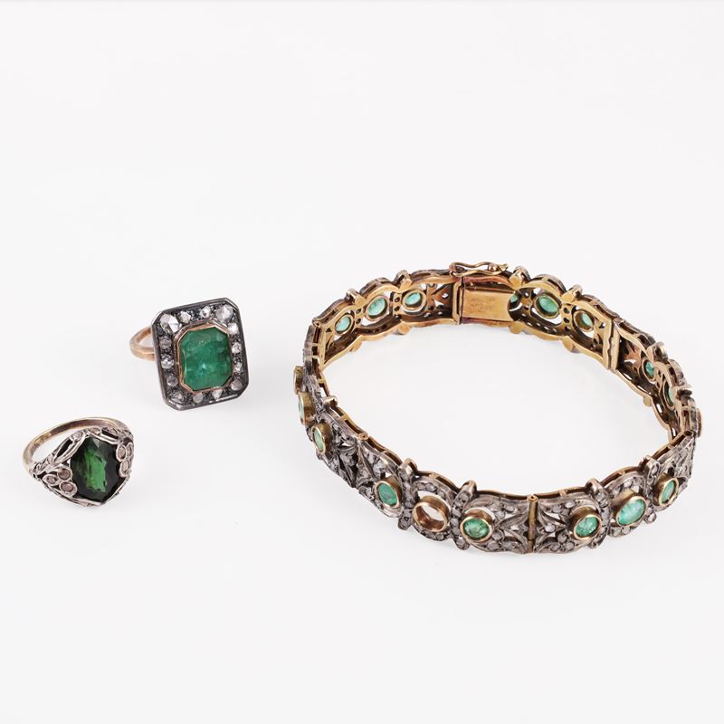 Gioielli in oro e argento con smeraldi e diamanti, set composto da bracciale e anelli
