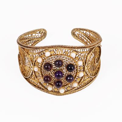 Bracciale, filigrana in argento 925/1000 dorato con ametiste e perle d'acqua dolce
