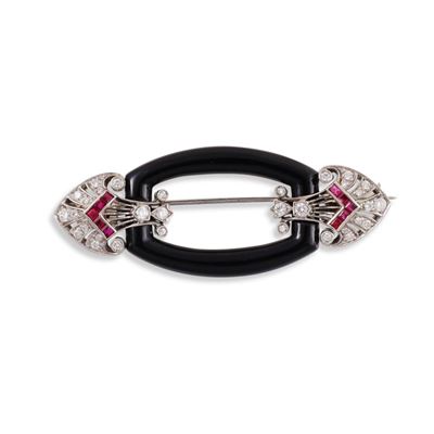 Spilla in onice con ornamenti in oro bianco 18Kt, brillanti e rubini