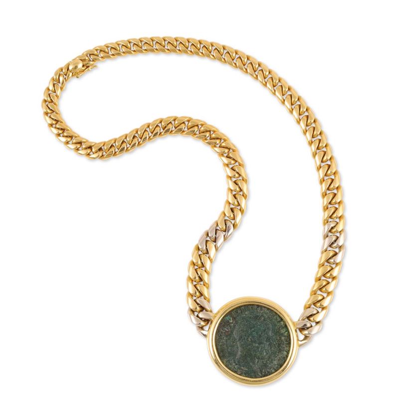 Girocollo in oro giallo e bianco 18Kt con moneta in bronzo