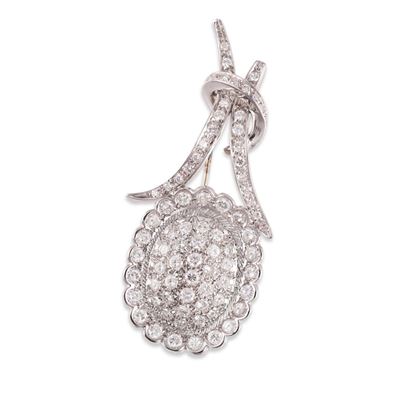 Spilla floreale in oro bianco 18Kt con brillanti di circa 3 ct