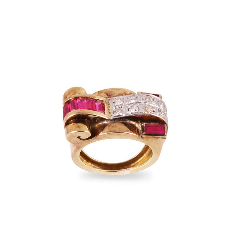 Anello a ponte in oro giallo 18Kt e platino con diamanti e rubini