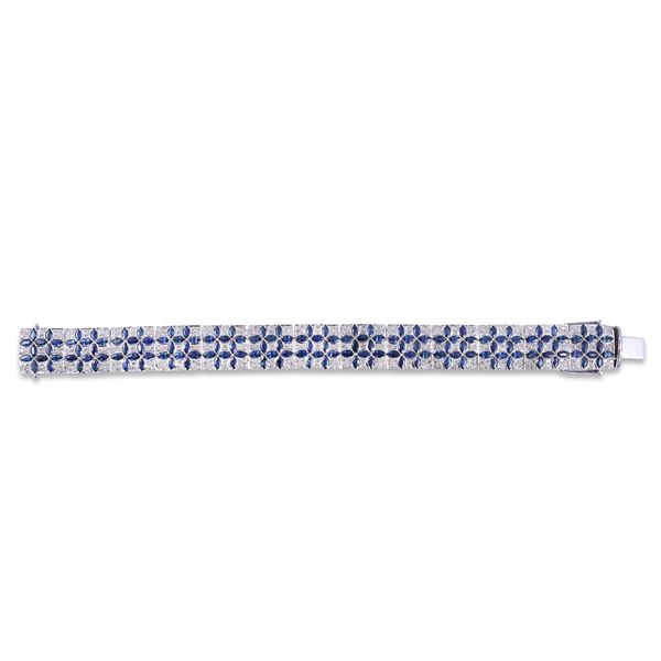 18KT GOLD BRACELET SET WITH DIAMONDS AND SAPPHIRES