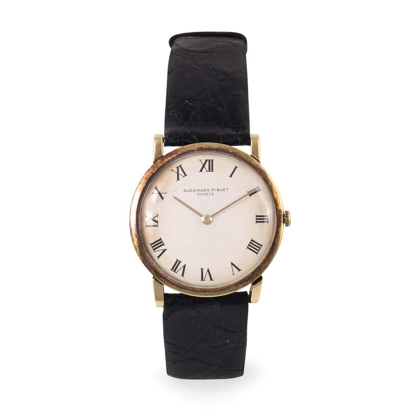 Orologio oro piatto