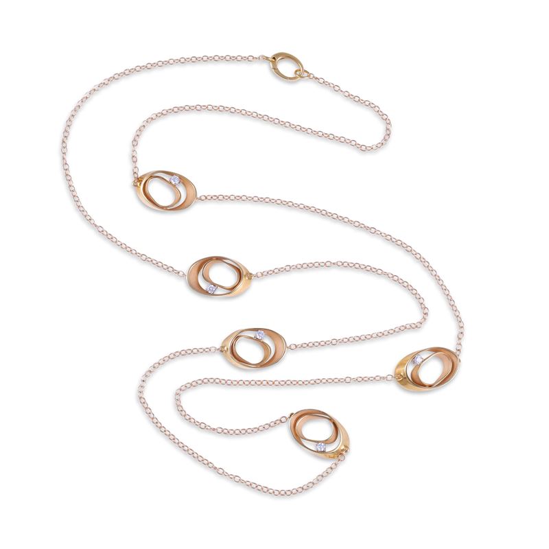 Annamaria Cammilli, Collana “Dune” in oro giallo 18 kt con cinque motivi ovali e brillante