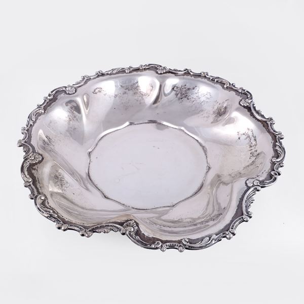 800 SILVER CENTERPIECE