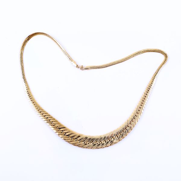 18KT GOLD NECKLACE (defects)