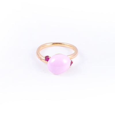 Pomellato, Anello pomellato “Capri” in oro rosa 18 kt con ovale in ceramica rosa e rubini