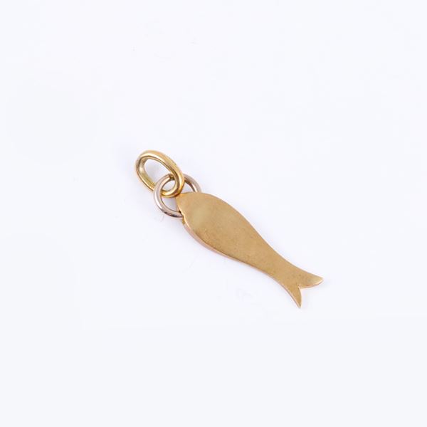 * 18KT GOLD PENDANT