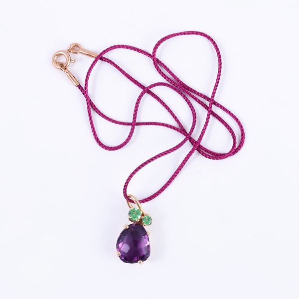 * 18KT GOLD PENDANT SET WITH AMETHYST AND TSAVORITE GARNETS, BY POMELLATO "Bahia"