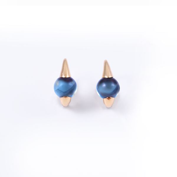 * 18KT GOLD EARRINGS SET WITH BLUE TOPAZ, BY POMELLATO "M'ama non m'ama"