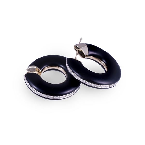 * 18KT GOLD EARRINGS SET WITH DIAMONDS AND JET, BY VHERNIER "Creole"