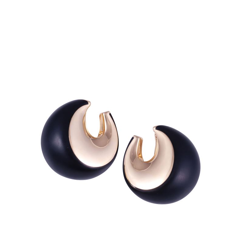 Vhernier, Orecchini “Pirouette” in oro rosa 18 kt e giaietto