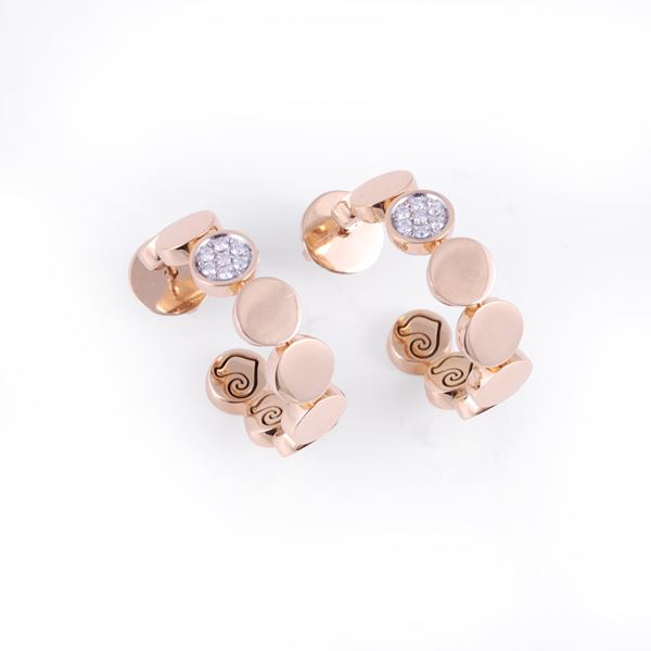 * 18KT GOLD EARRINGS SET WITH DIAMONDS, BY CHANTECLER "Paillettes"
