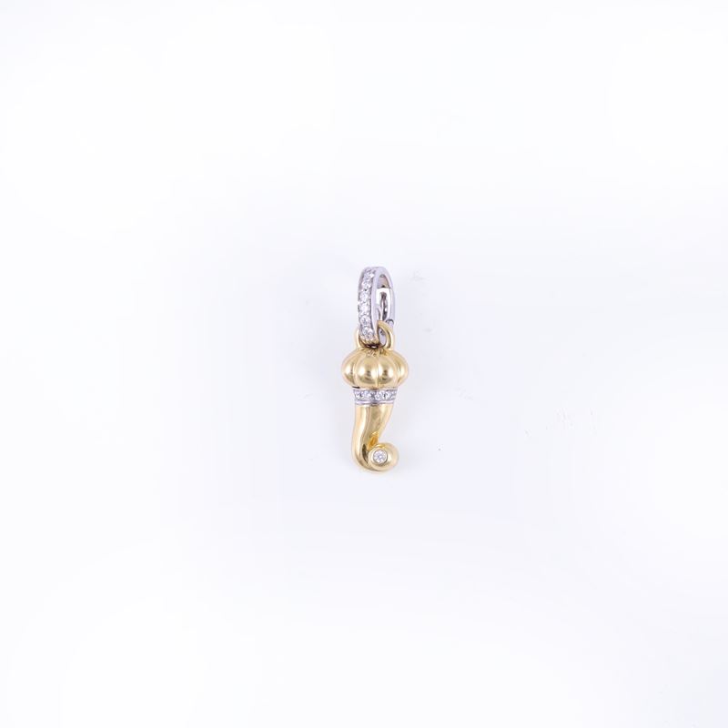 Chantecler, Pendente “Cornetto”