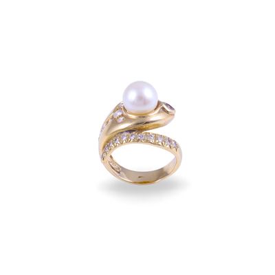 Anello, serpente in oro giallo 18 kt con brillanti, diamante a navette e perla coltivata