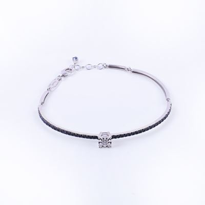 Bracciale semirigido in oro bianco 18 kt con zaffiri e brillante centrale, Gianni Pace Gioielli