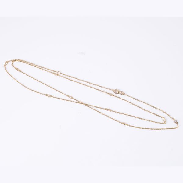 * 18KT GOLD CHAIN SET WITH DIAMONDS