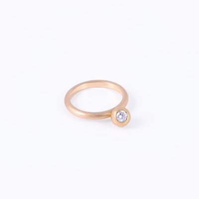 Anello, oro rosa 18 kt satinato con sfera girevole e brillante