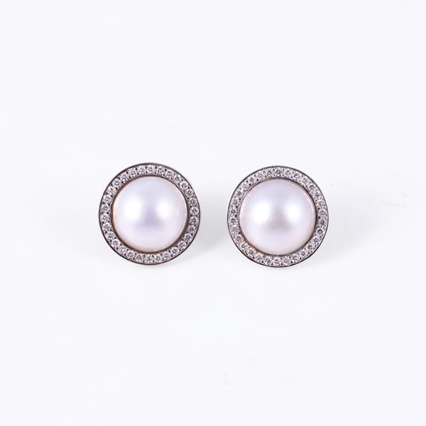 * 18KT GOLD EARRINGS WITH MEBÉ AND DIAMONDS