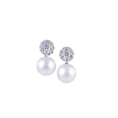 Orecchini, oro bianco 18 kt, perle South Sea e motivi circolari in brillanti