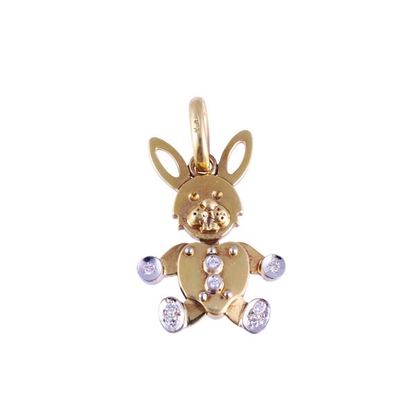 18KT GOLD RABBIT PENDANT SET WITH DIAMONDS, BY POMELLATO