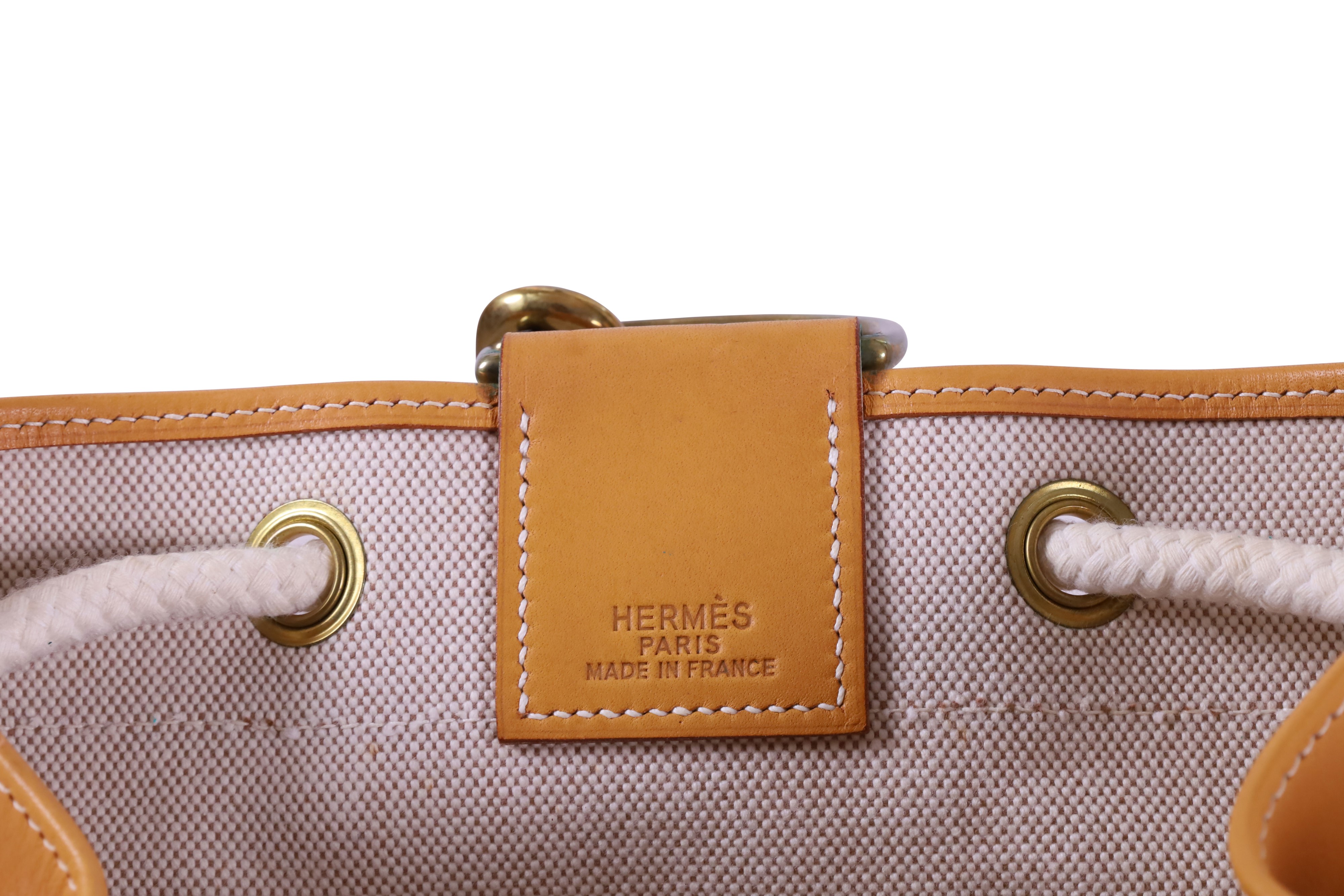 Hermès, Cruise, zaino da viaggio in tela con tracolla regolabile